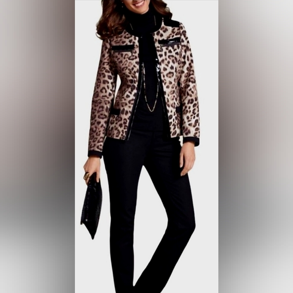 Chico's Matilda Women's Animal Print Jacket with Patent Leather Trim Size 1/ Med - Picture 3 of 15